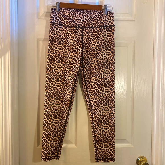 ZYIA ACTIVE Workout Wear Cinched Booty Leggings Pants - Picture 3 of 10